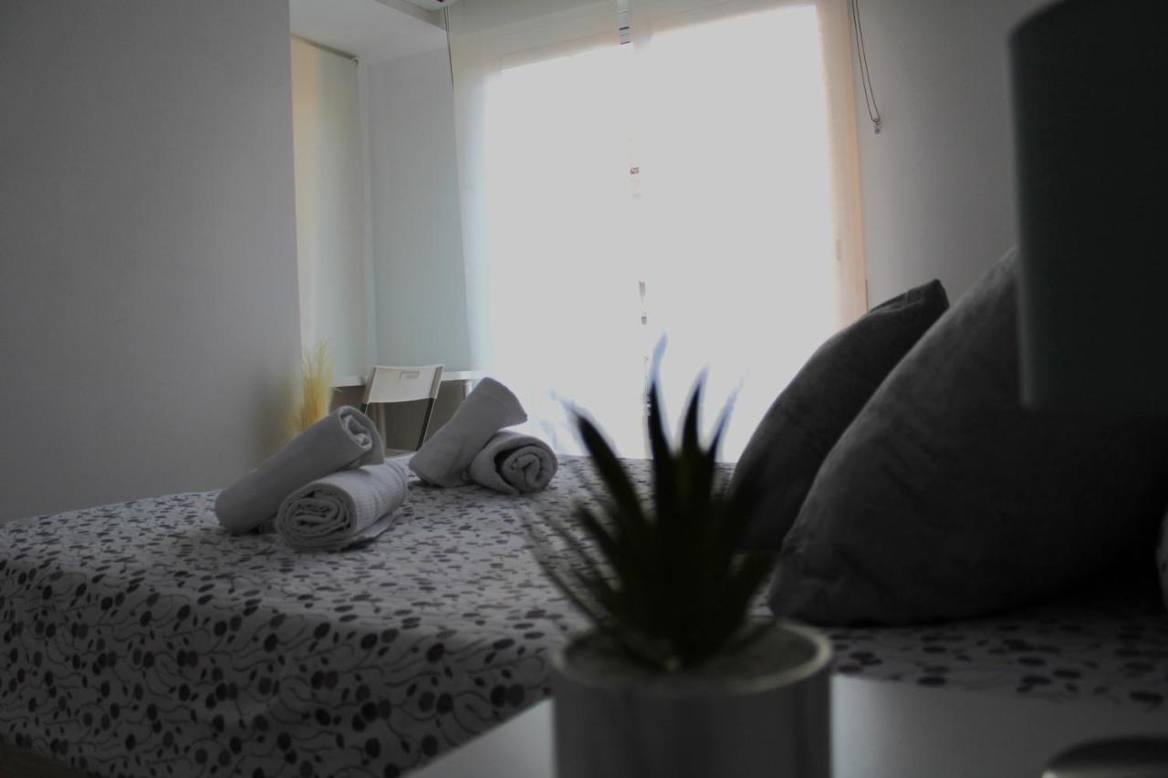Apartamento Apartamento moderno y confortable en El Cabanyal Valencia Exterior foto